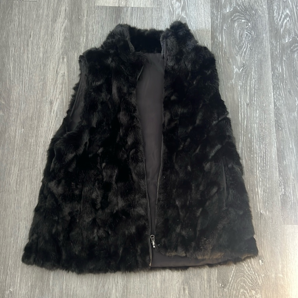 Reversible faux fur vest